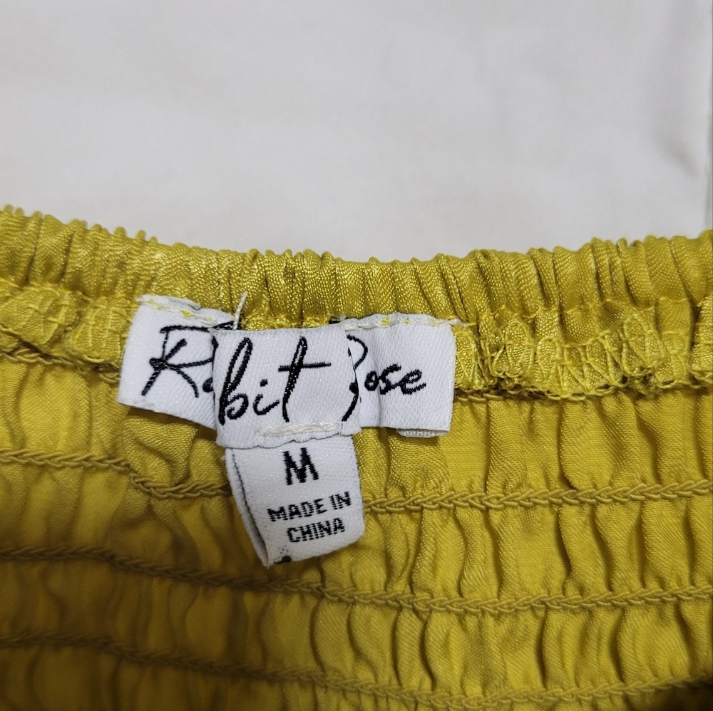 NWT/ Rabbit Rose crop top - Picture 4 of 4